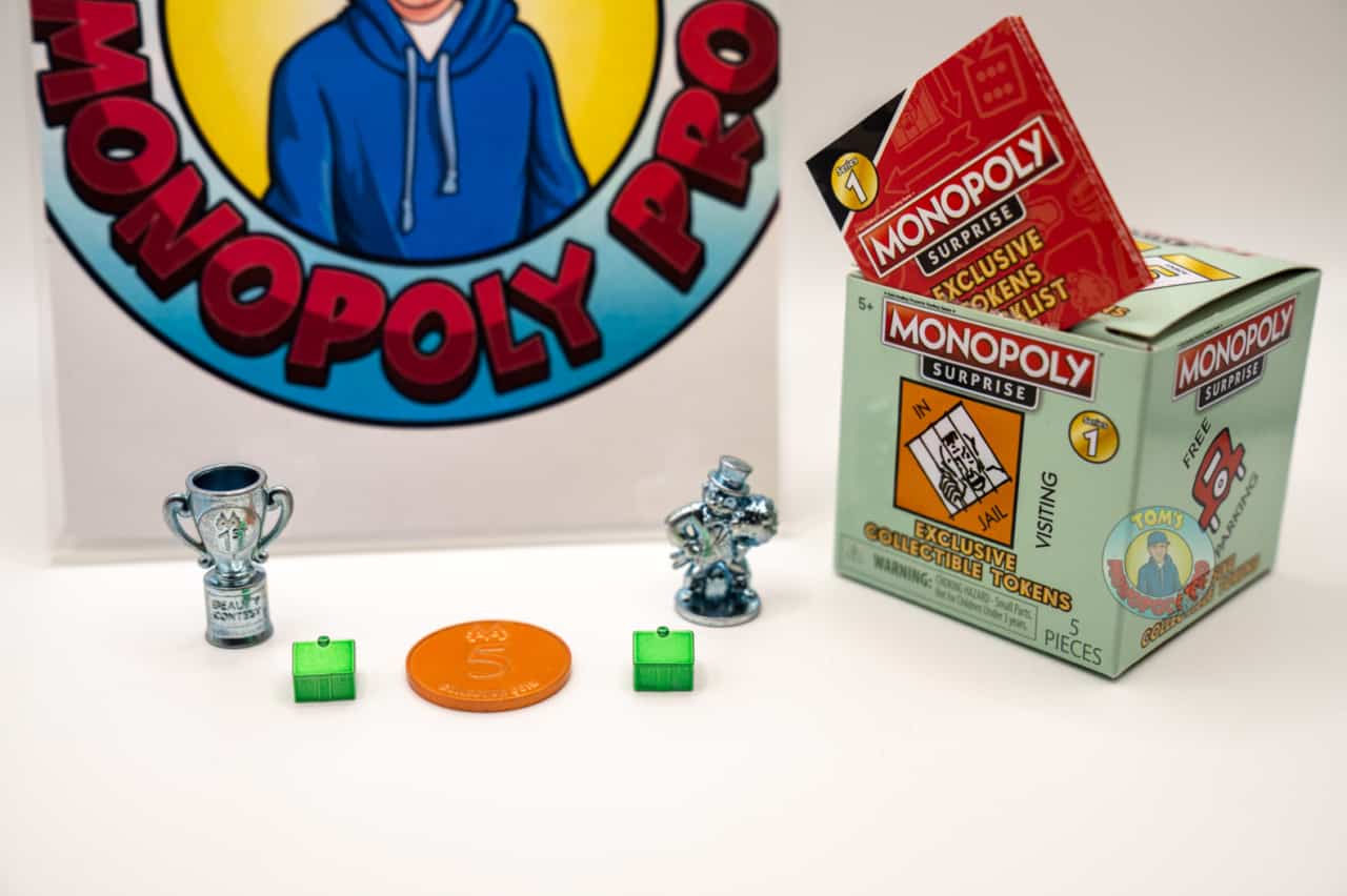 Monopoly Surprise Box 2 contents